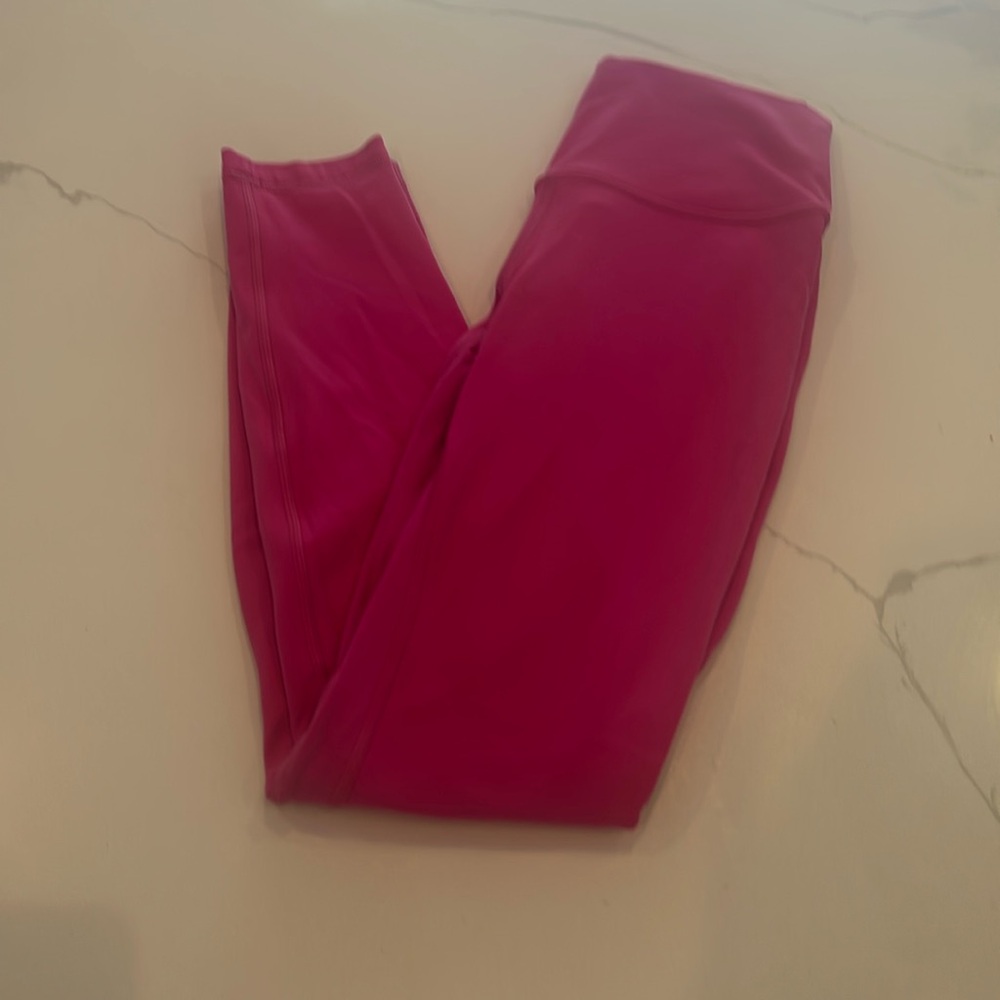 Lulu lemon hot pink aligns, size 8